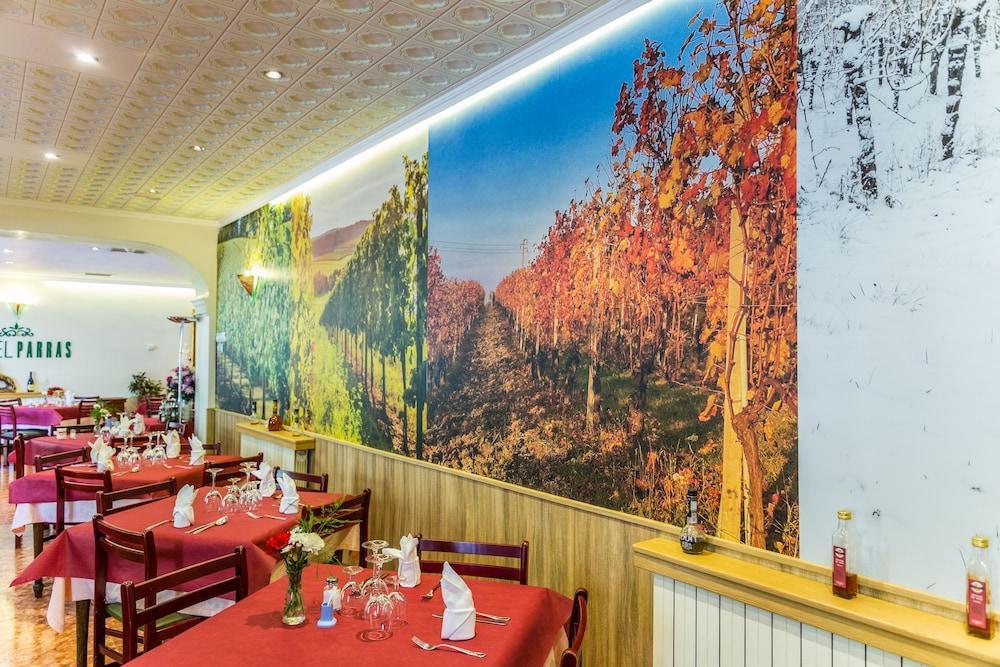 Hotel Parras 이르네디요 외부 사진
