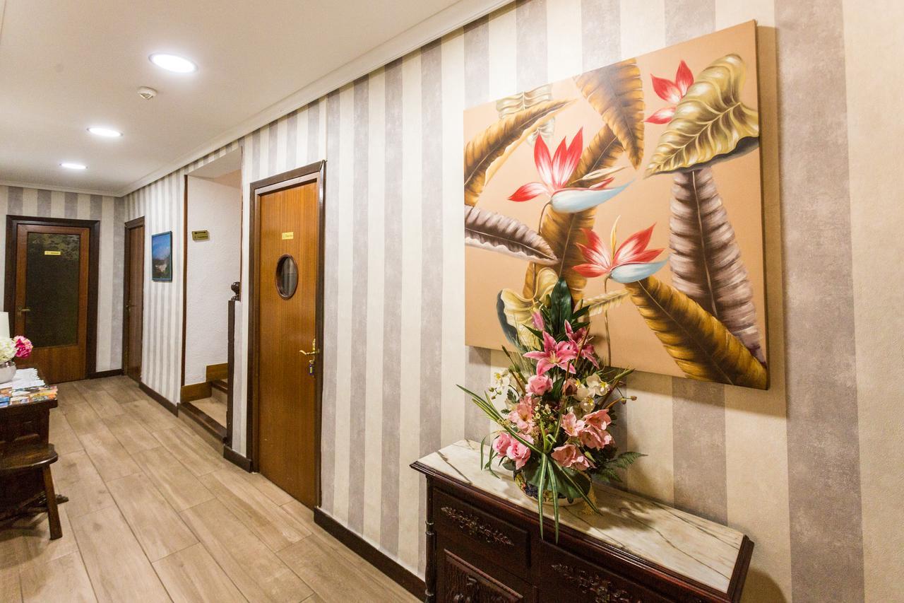 Hotel Parras 이르네디요 외부 사진